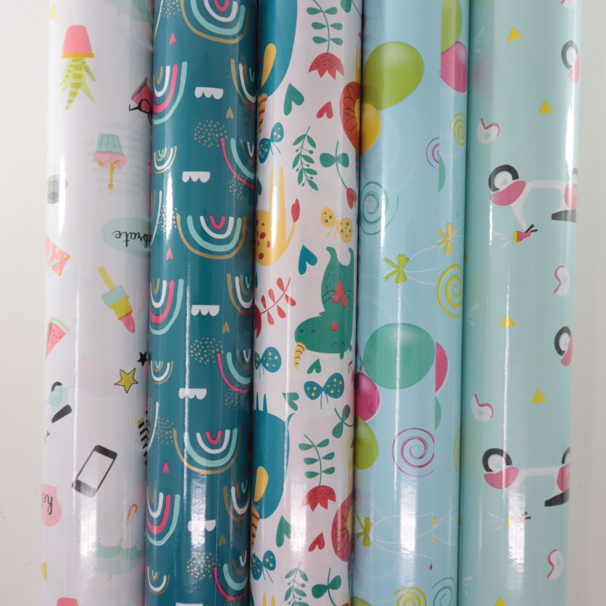 ROTOLO CARTA DA REGALO CM. 70 X 200 ROTOLUX 