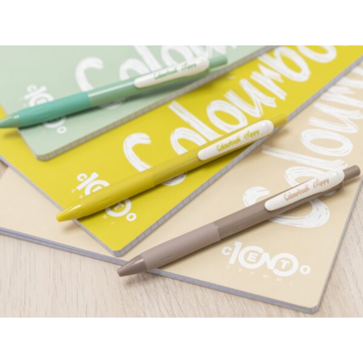 PENNA A SCATTO CLIPPY COLOURBOOK