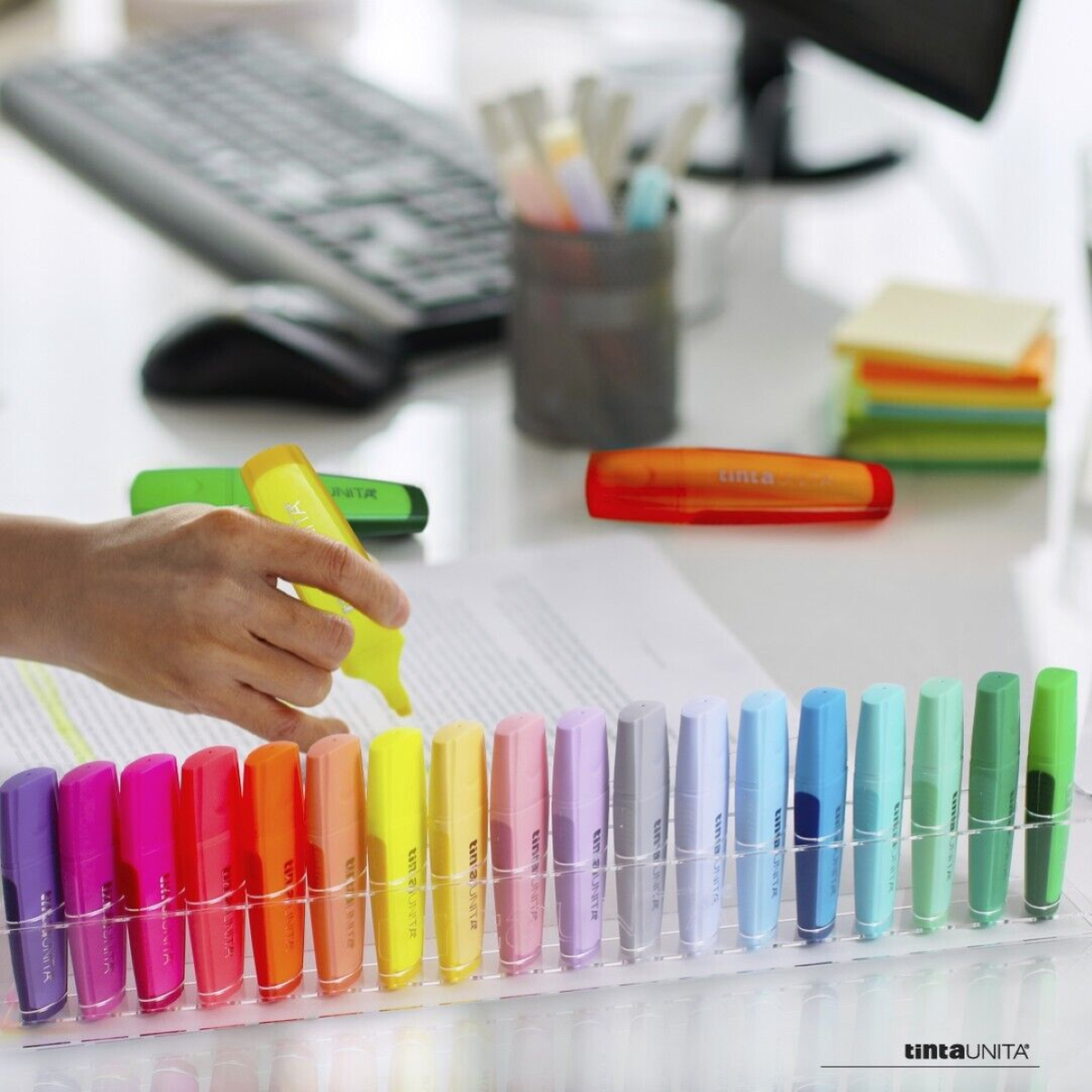 SET 18 EVIDENZIATORI PALETTE TINTA UNITA 60834