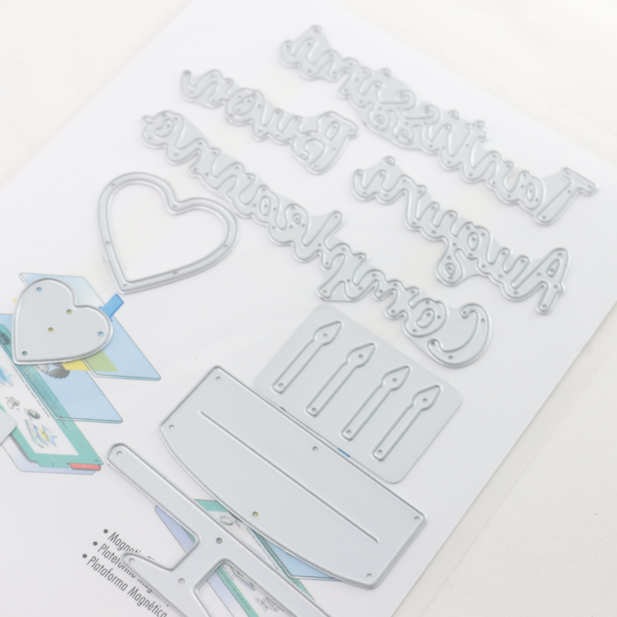 FUSTELLA SIZZIX 663302 AUGURI BUON COMPLEANNO THINLITS